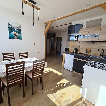 Apartman Sara 리프노나드비타보브 외부 사진